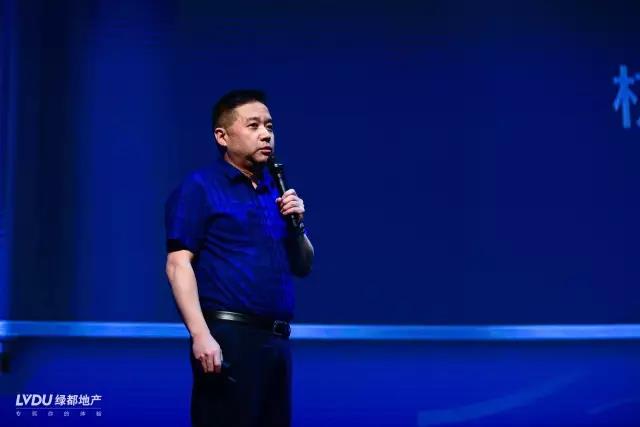 bb贝博艾弗森官方网站邂逅荆门，，，，，，致力打造拥有性命力的共享社区